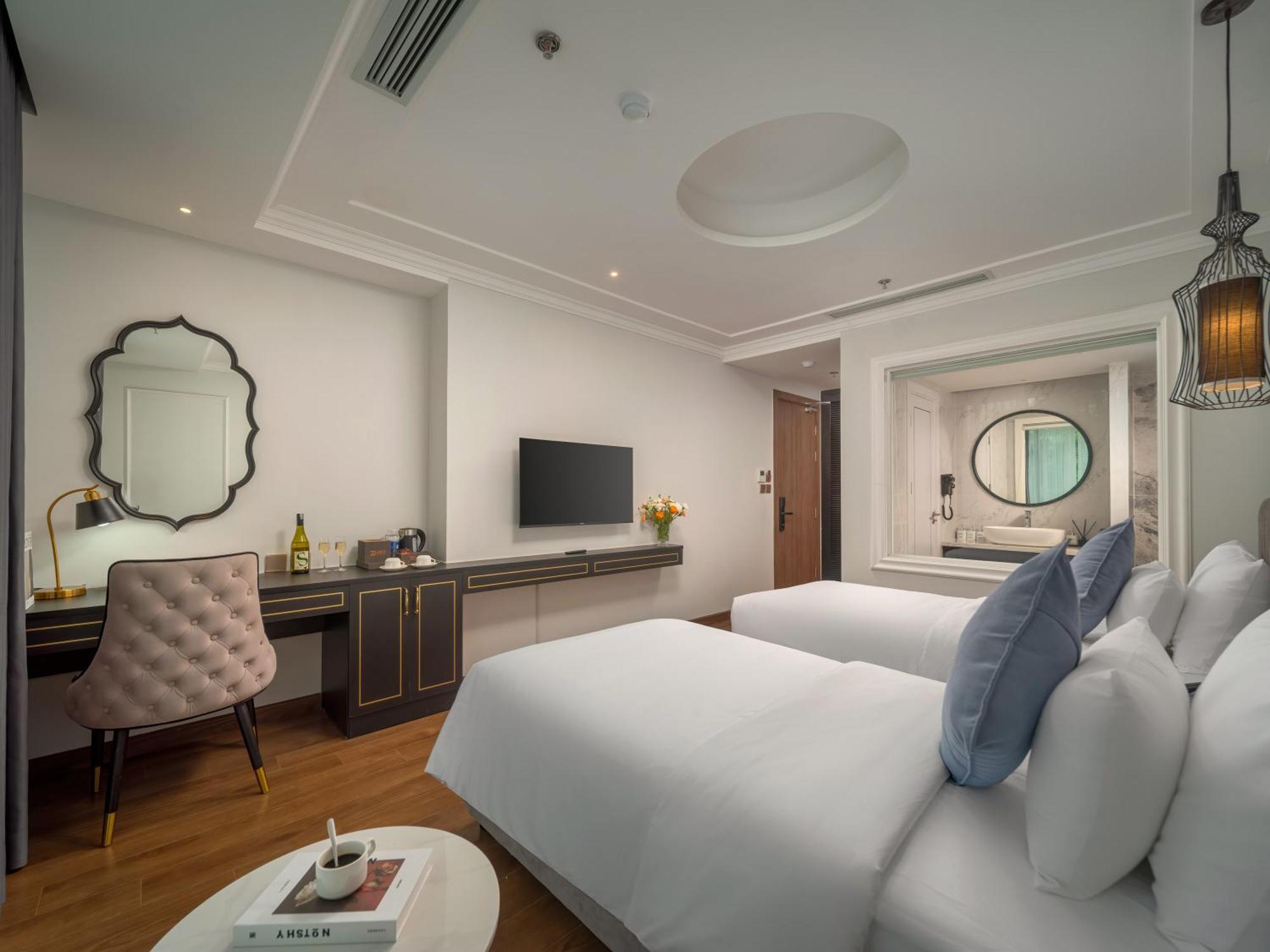 22Land Cloud Hotel Hanoi Room photo